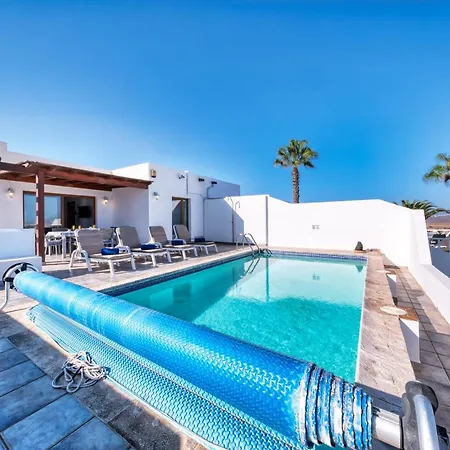 Lava And Sea- Private Pool, Amazing Sea Views